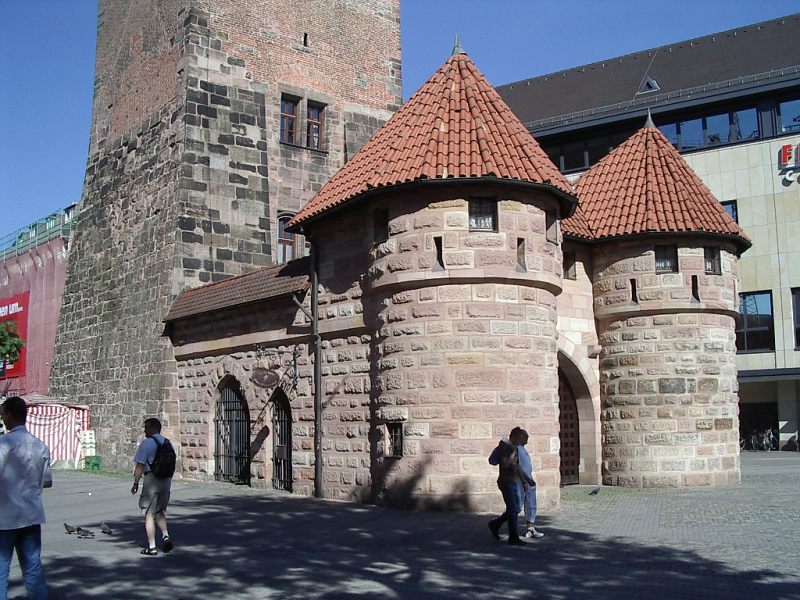 Bild:Nuremberg White Tower f w.jpg